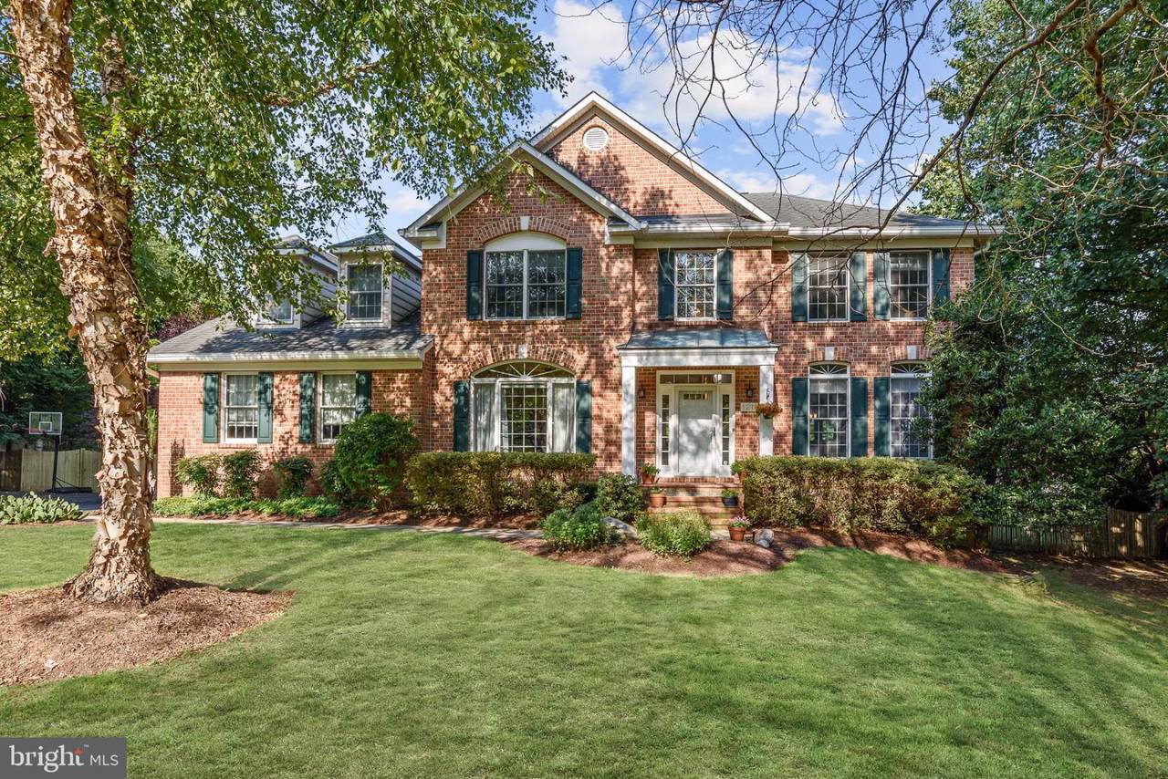 1211 Asquithpines Place - Photo 1