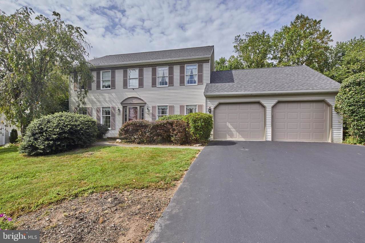 106 Fairhill Drive - Photo 1