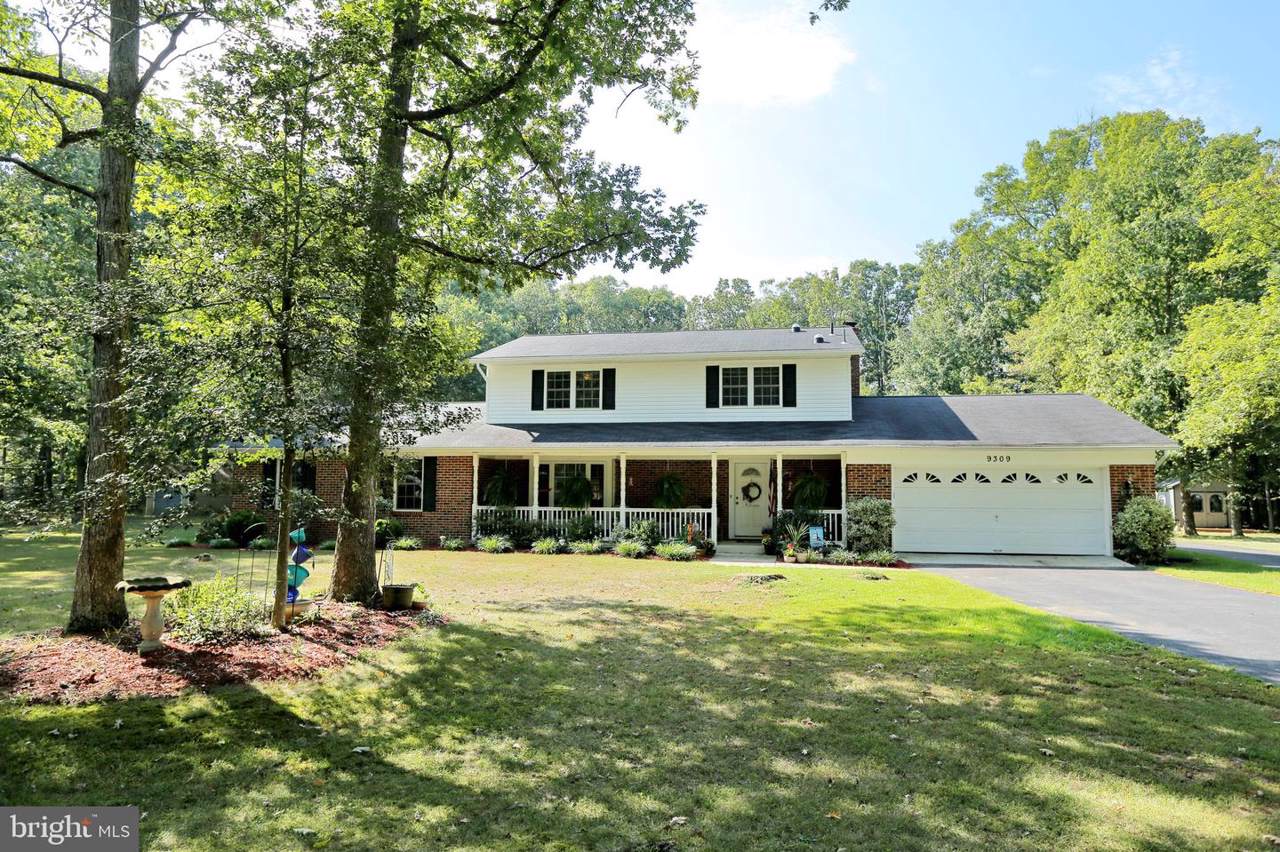 9309 Brookwood Place - Photo 1