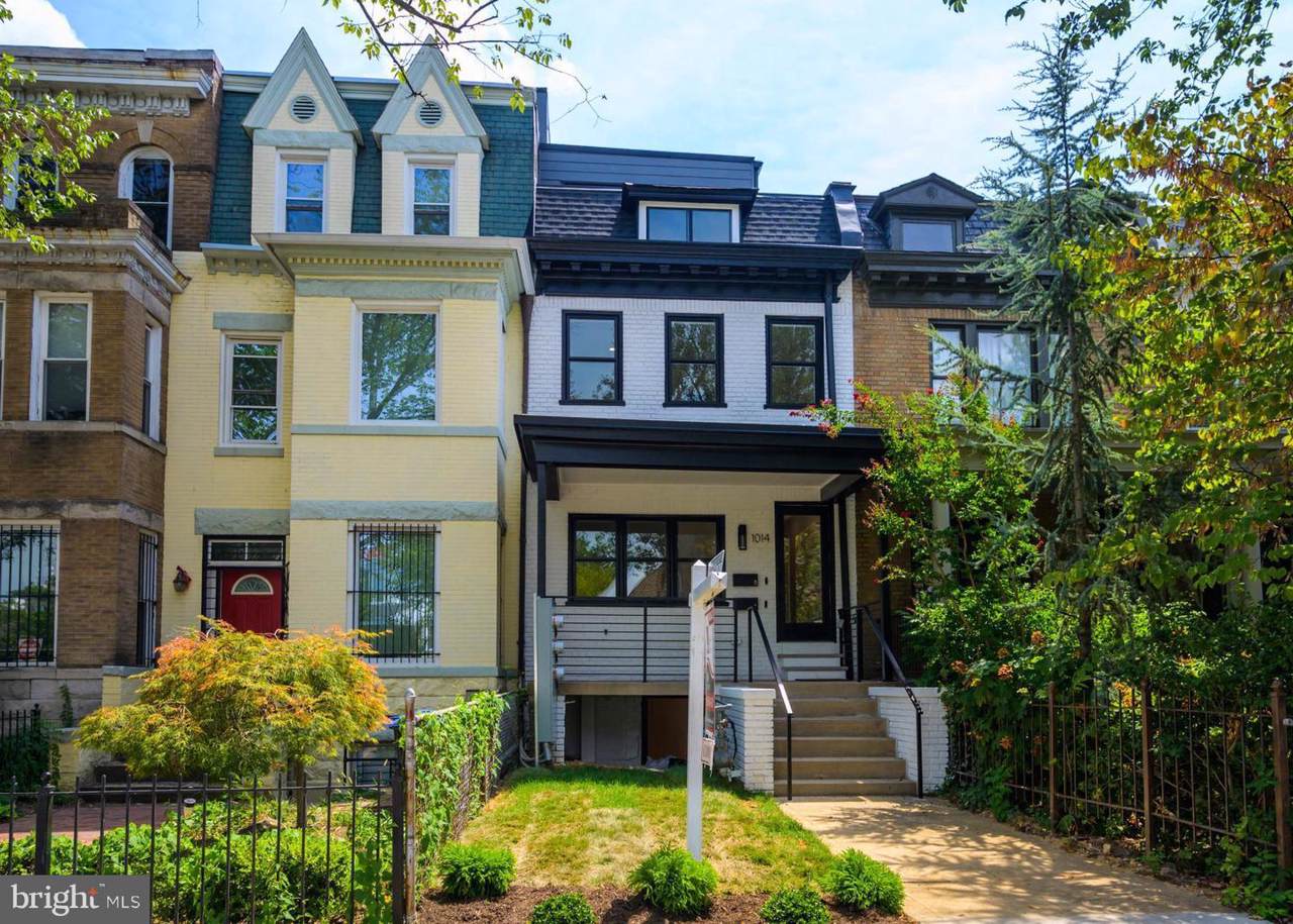 1014 Park Road - Photo 1