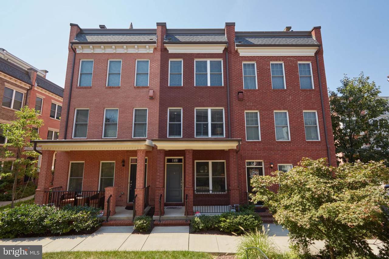 549 Regent Place - Photo 1