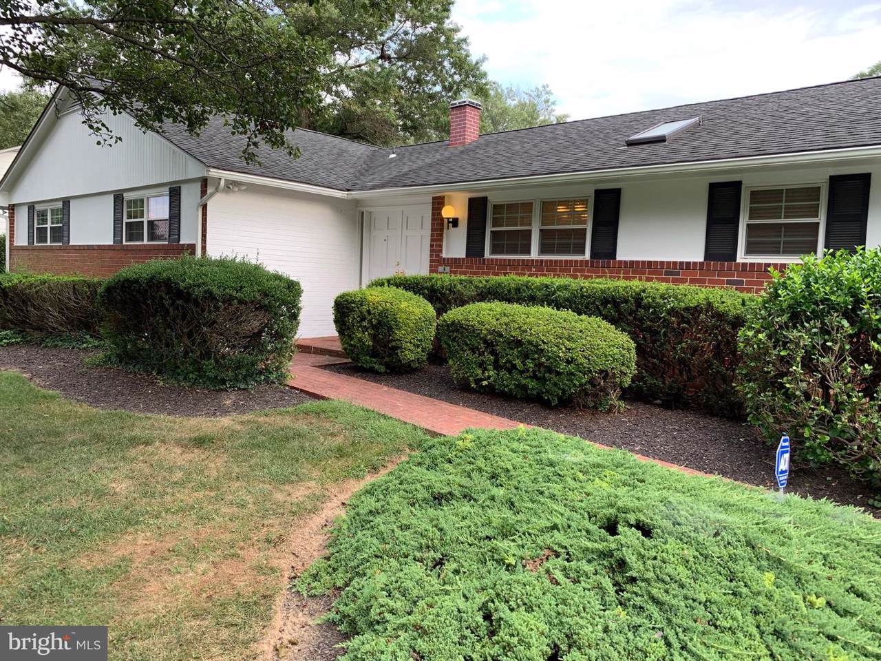 3 Oak Hollow Court - Photo 1