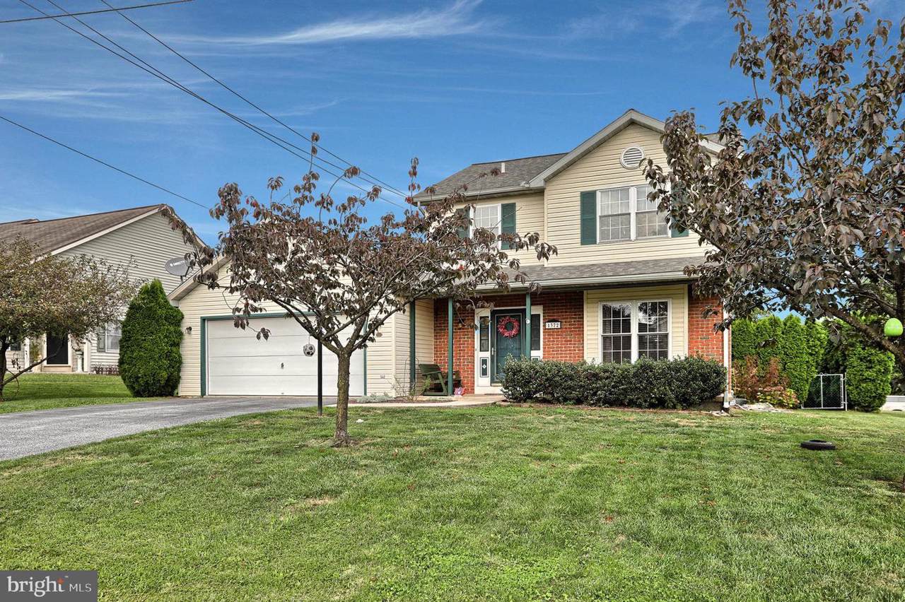 1372 Sholly Avenue - Photo 1