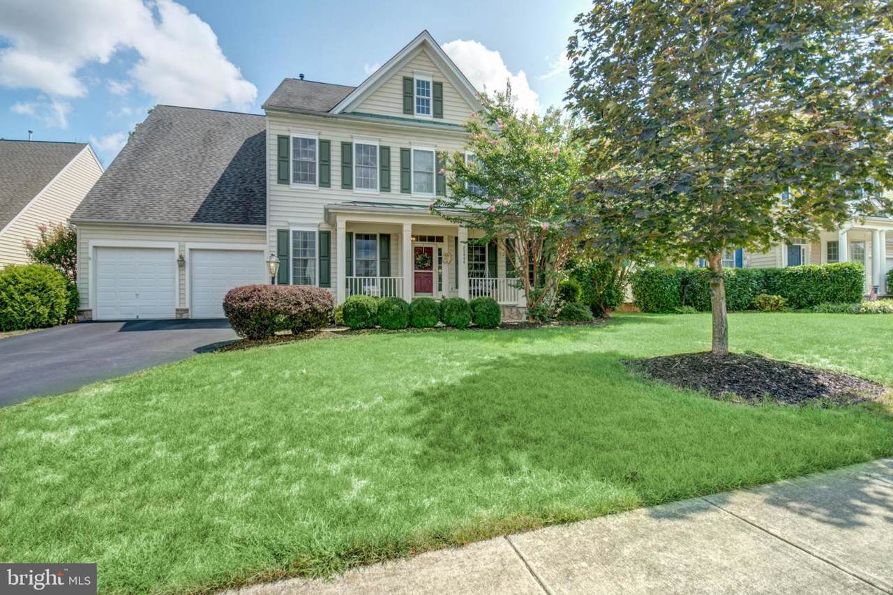23084 Red Admiral Place - Photo 1