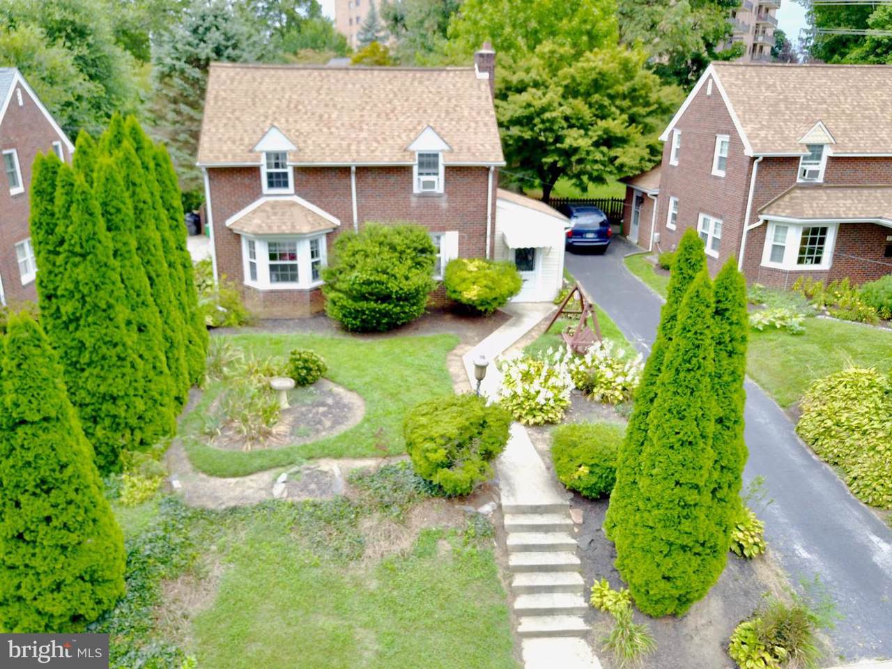 227 4TH Street - Photo 1