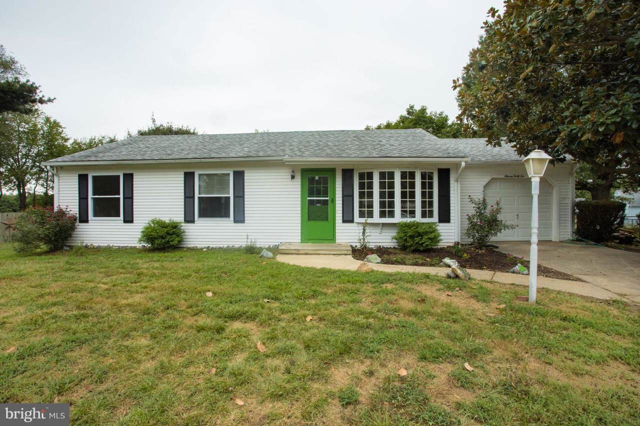 1146 Woodstock Court - Photo 1