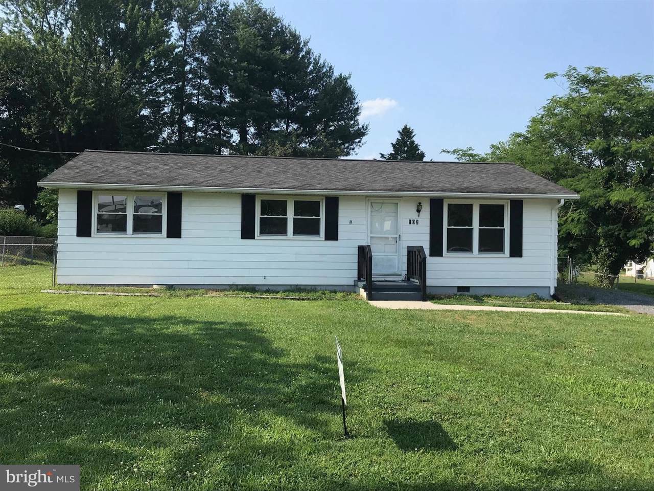 102 Cooper Street - Photo 1