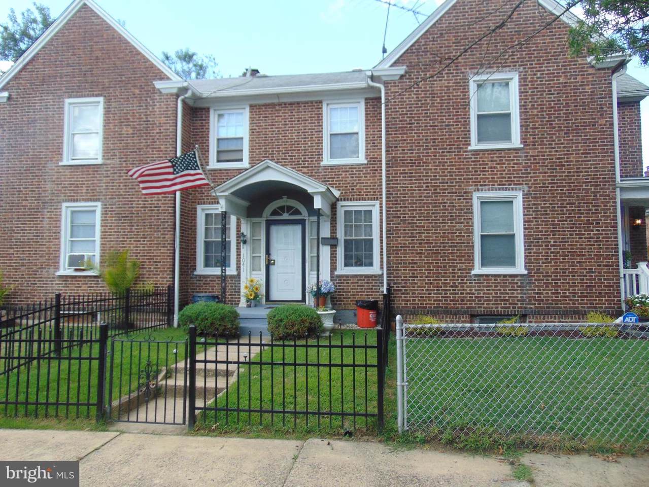 1041 Ironside Road - Photo 1