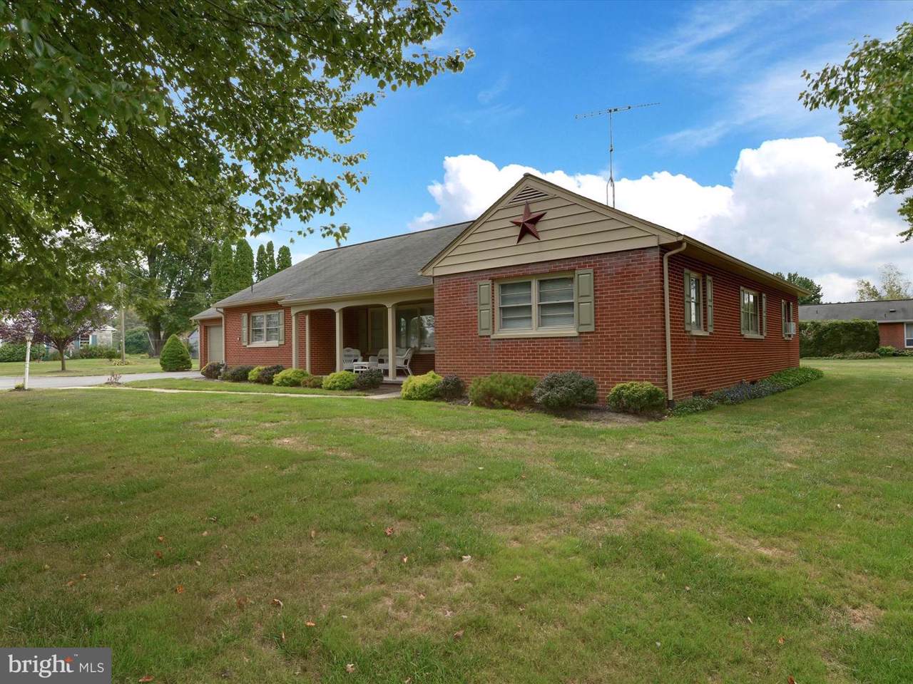 341 Stanton Road - Photo 1