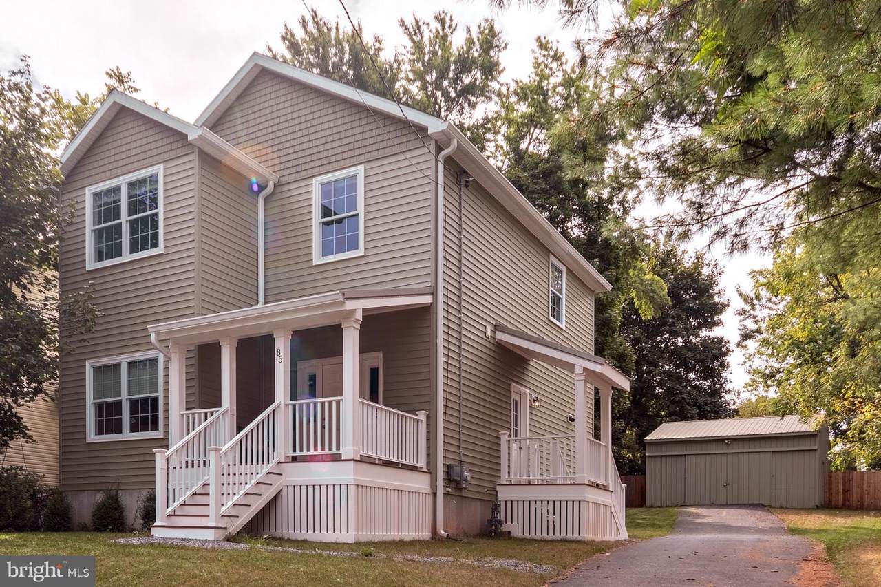 85 Columbia Avenue - Photo 1