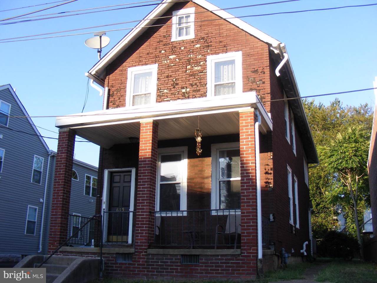 615 31ST Street - Photo 1 615 31ST Street - Photo 1