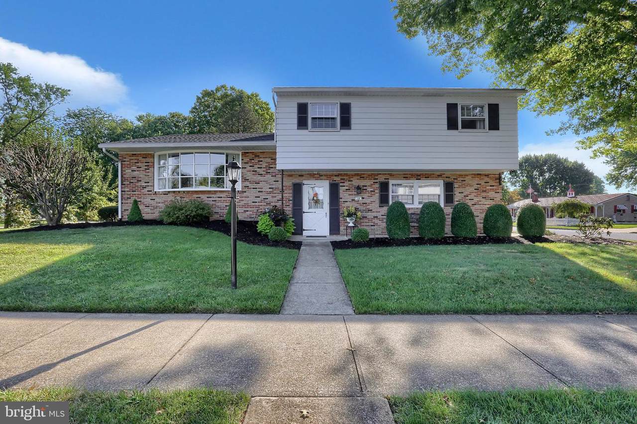 14 West Avenue - Photo 1