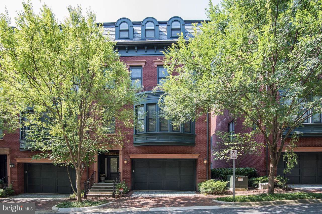 12437 Ansin Circle Drive - Photo 1