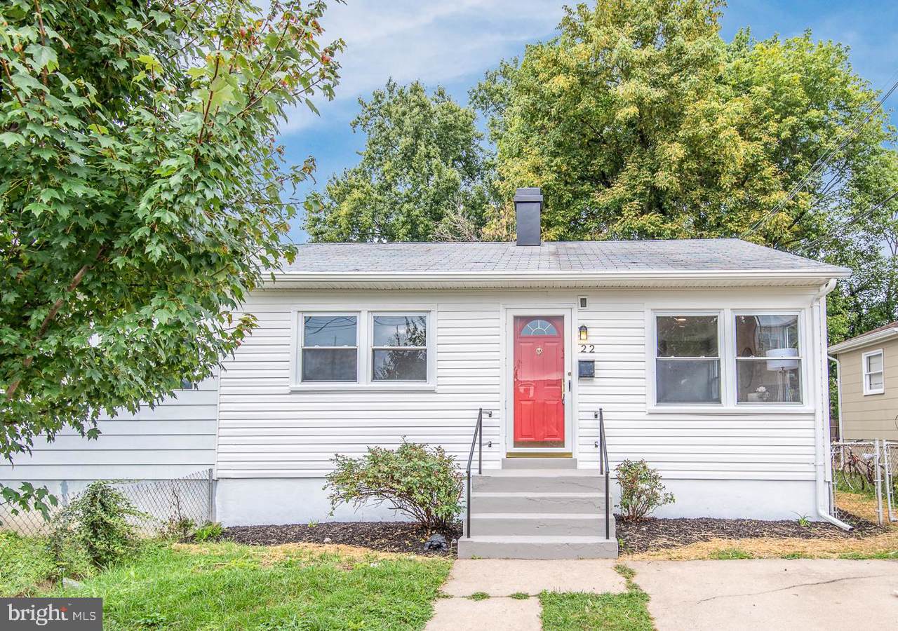 22 Chestnut Street - Photo 1