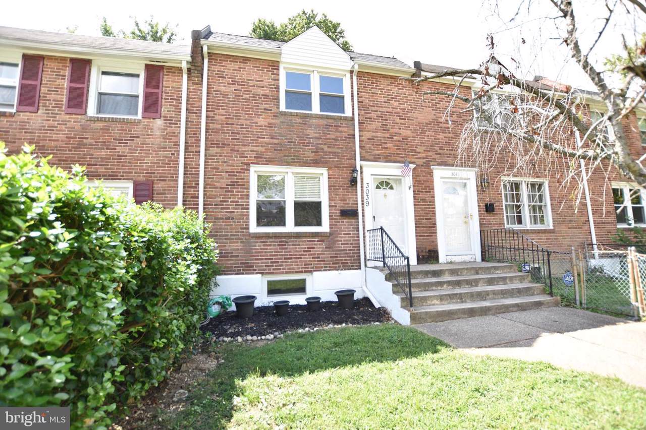 3039 Court Avenue - Photo 1