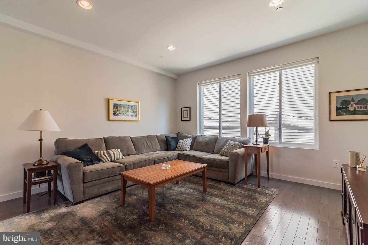 1189 21ST Street - Photo 1