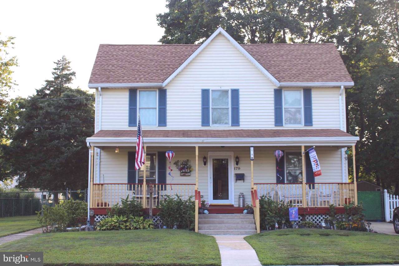179 Bishop Avenue - Photo 1