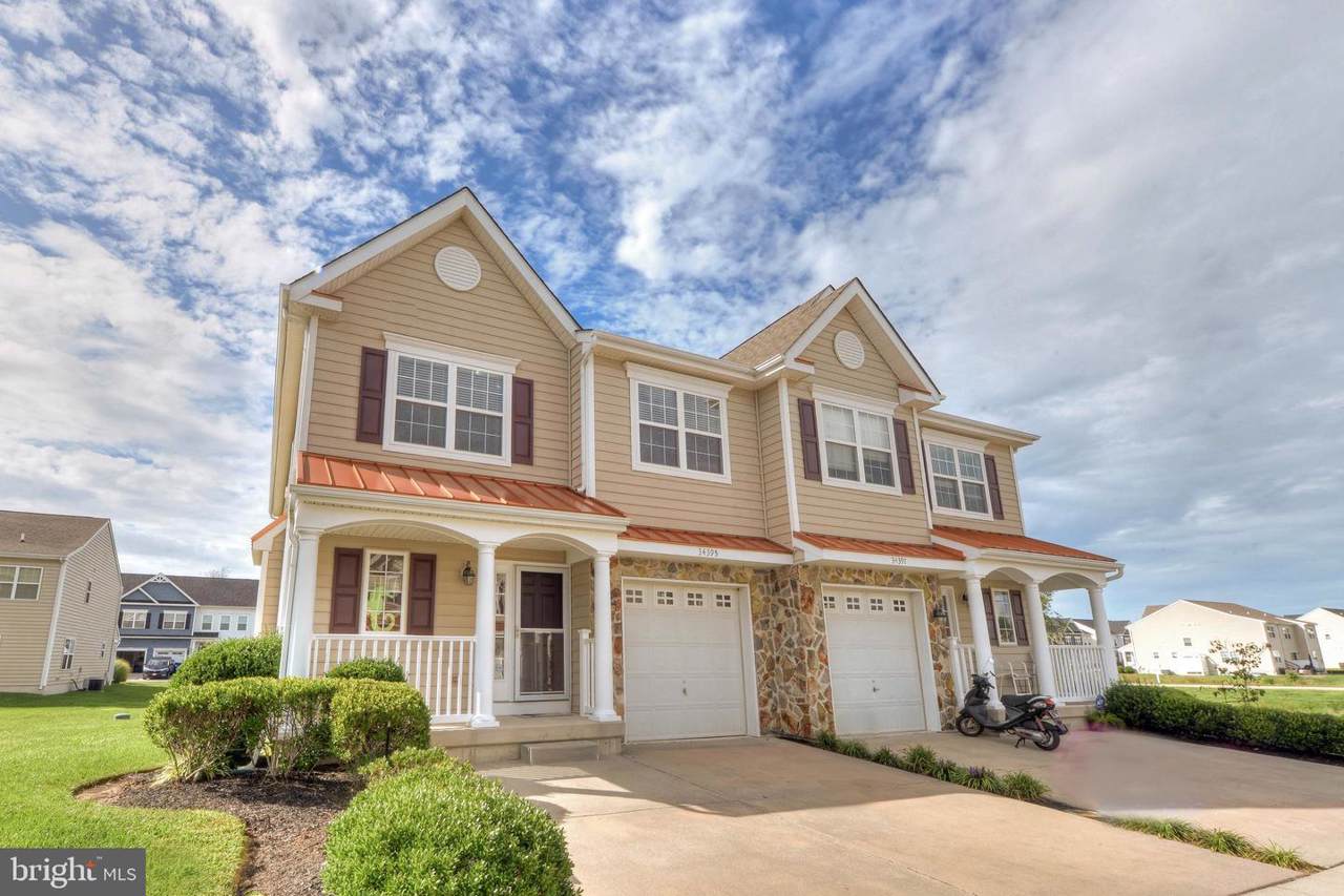 34395 Bronze Street - Photo 1