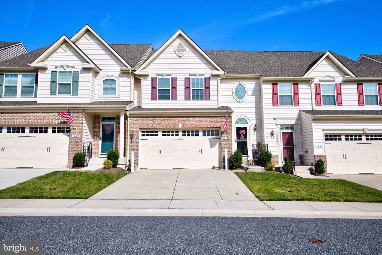 1740 Mews Way - Photo 1
