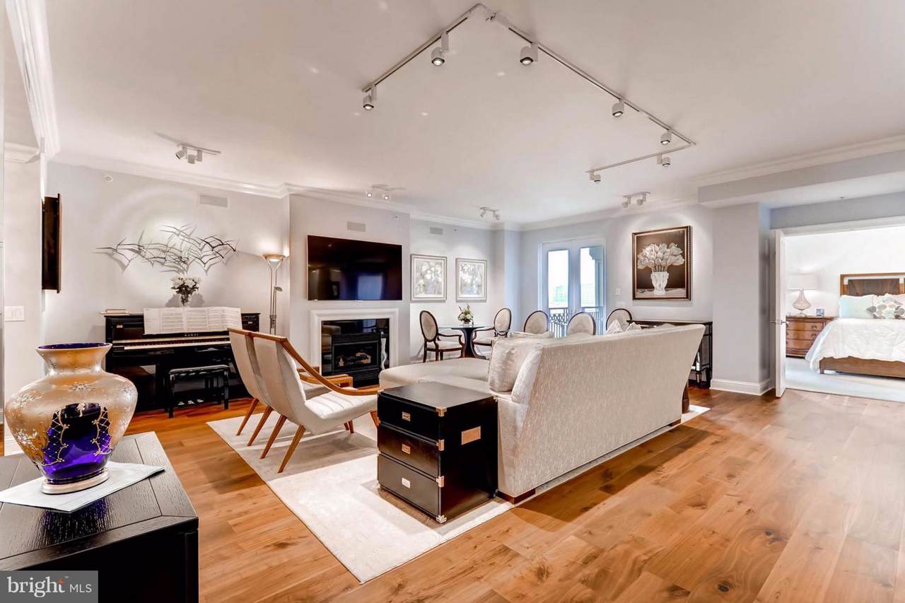 801 Key Highway - Photo 1