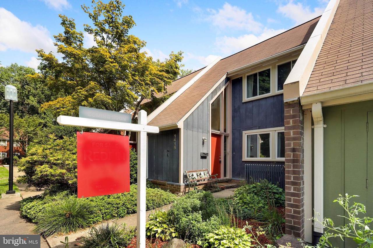 1415 Greenmont - Photo 1