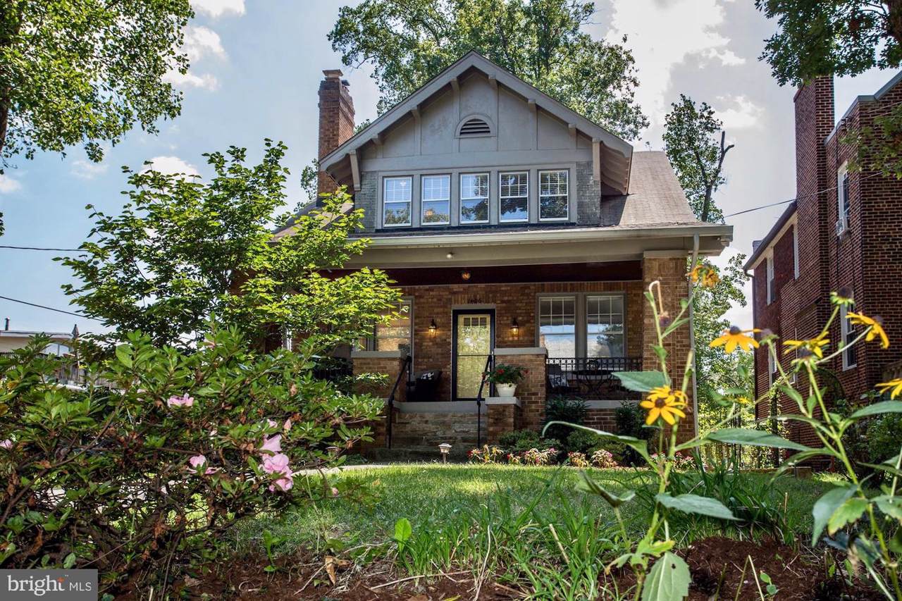 1406 Ingraham Street - Photo 1