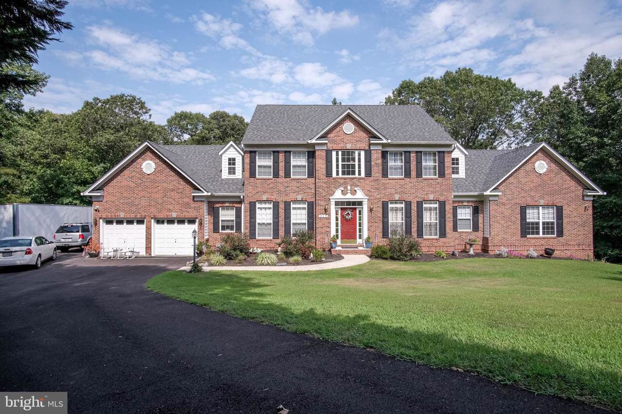 245 Persimmon Hills Court - Photo 1