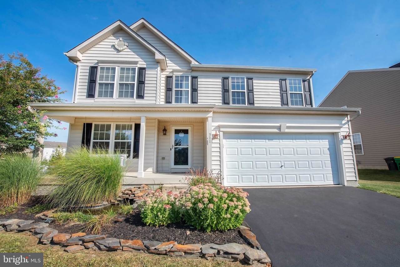 311 Autumn Court - Photo 1