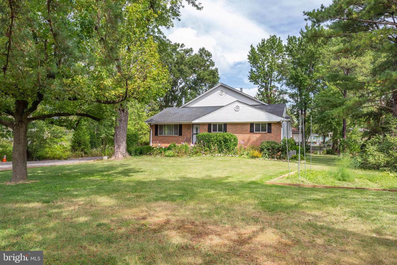 5230 Cochran Road - Photo 1