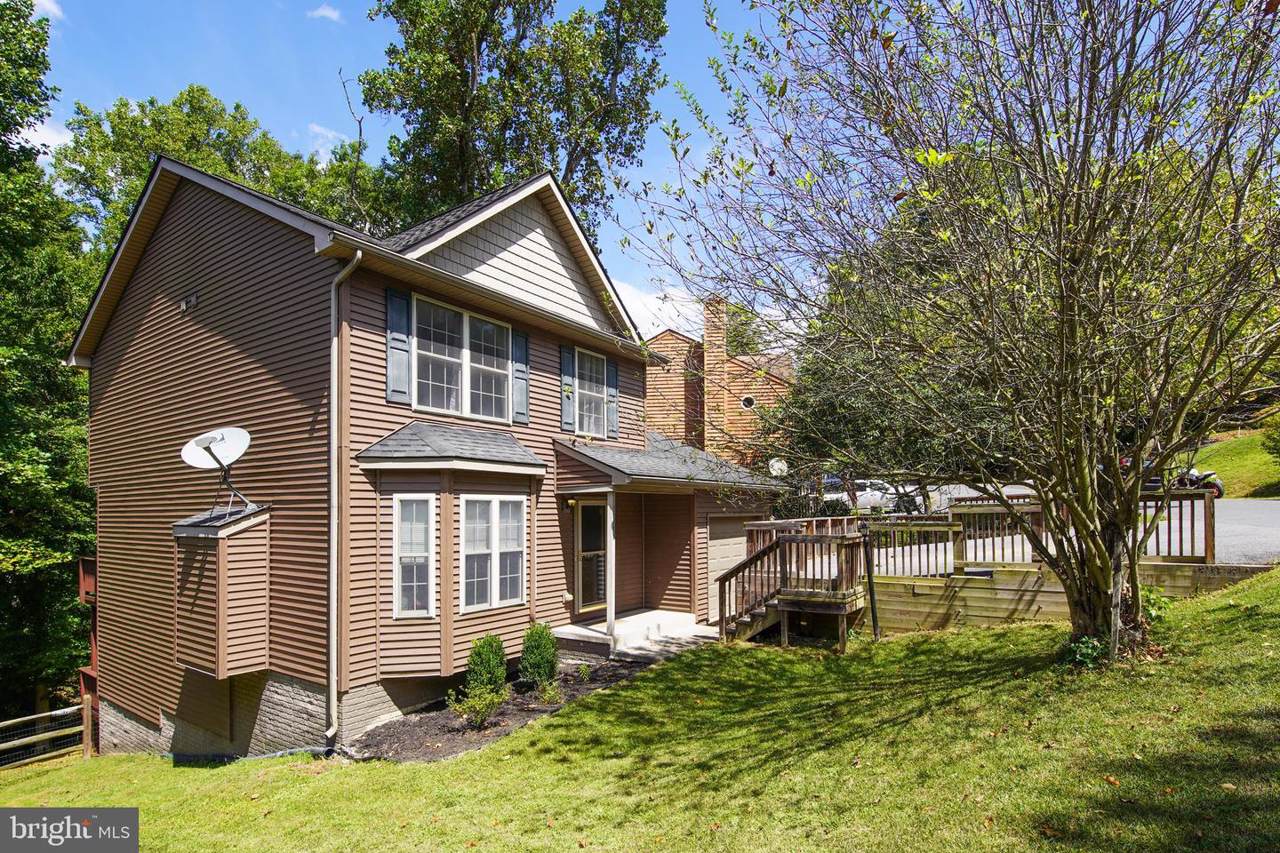 10782 Forest Edge Circle - Photo 1