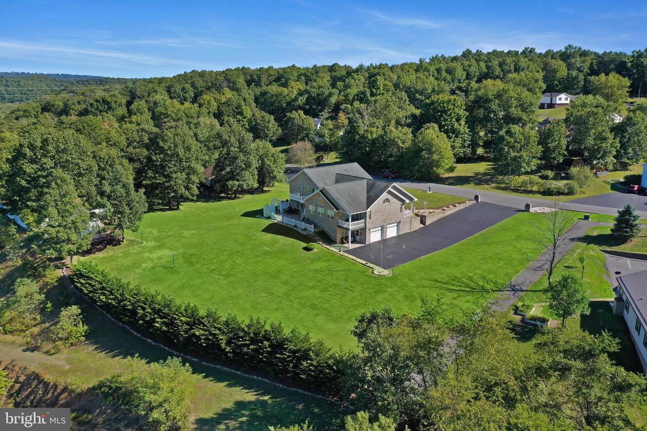 283 Summit Drive - Photo 1
