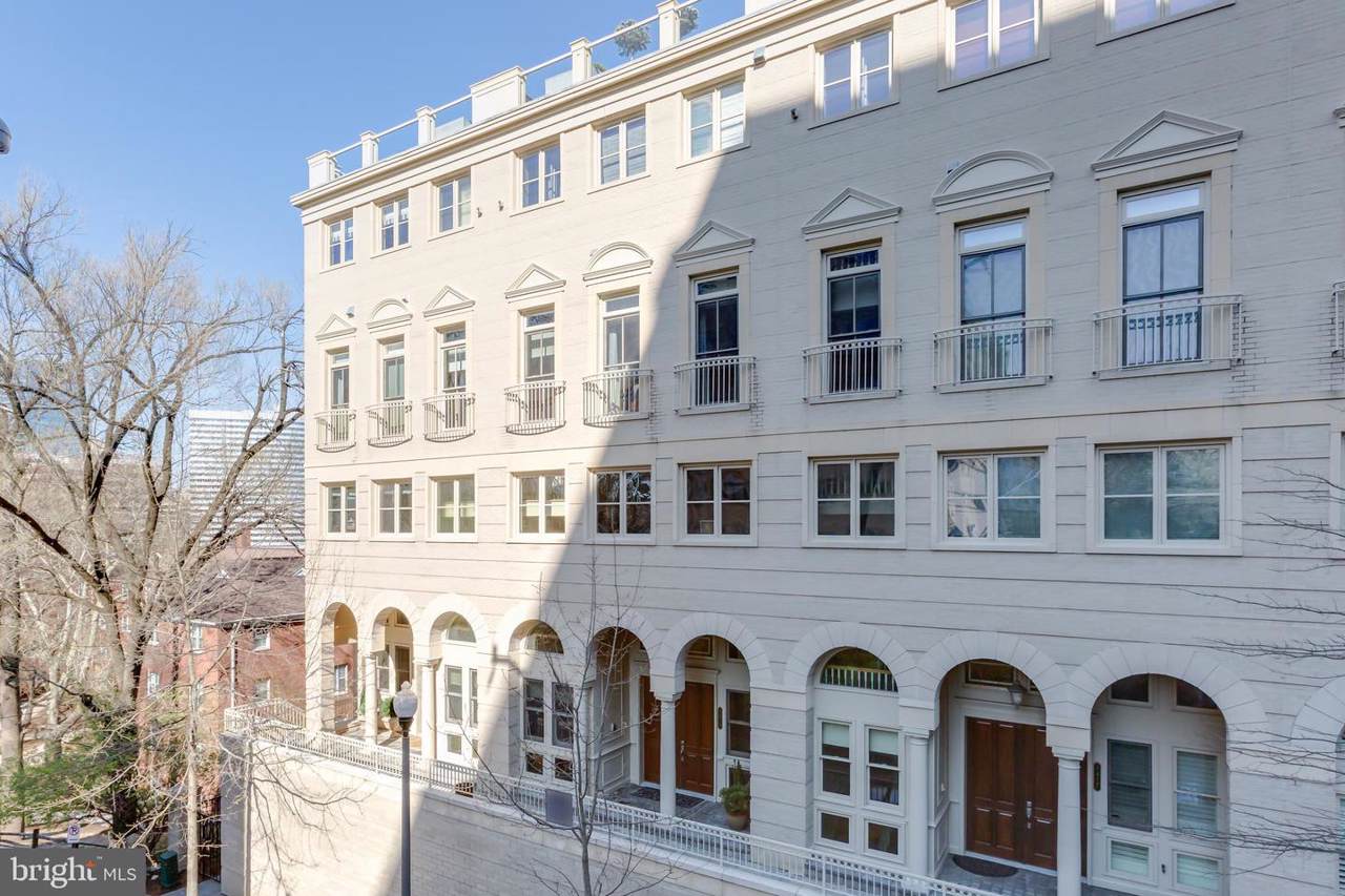 1419 Nash Street - Photo 1