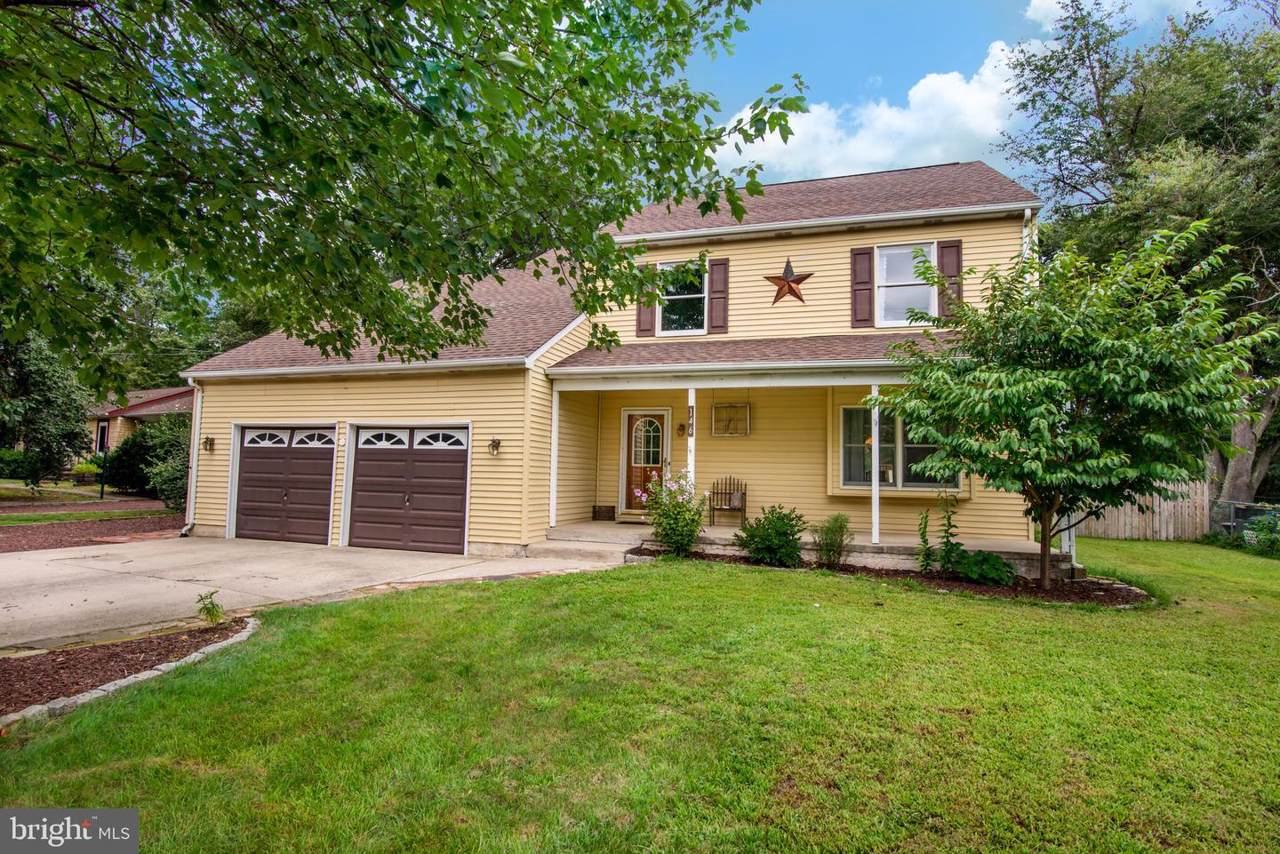 146 Fleetwood Avenue - Photo 1