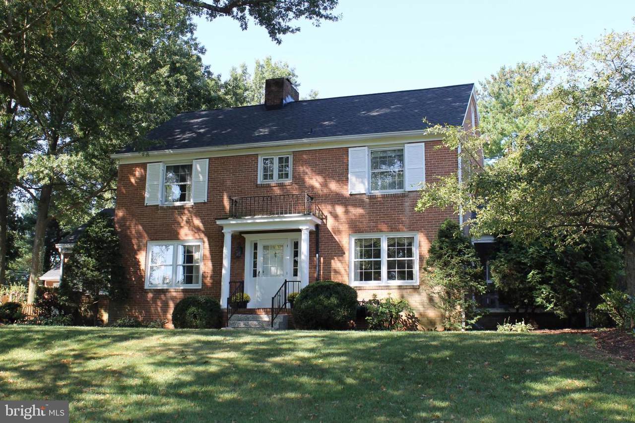 18821 Crofton Road - Photo 1