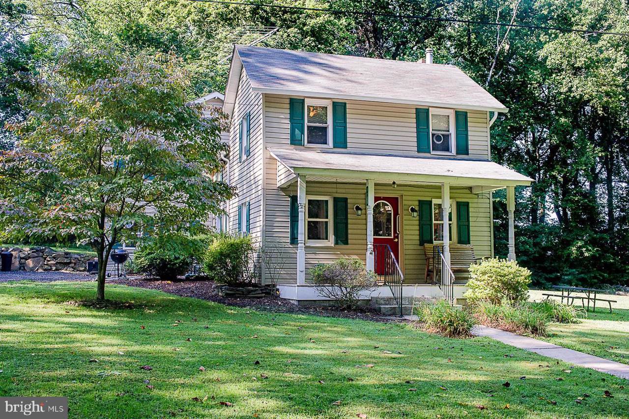 1126 Main Street - Photo 1