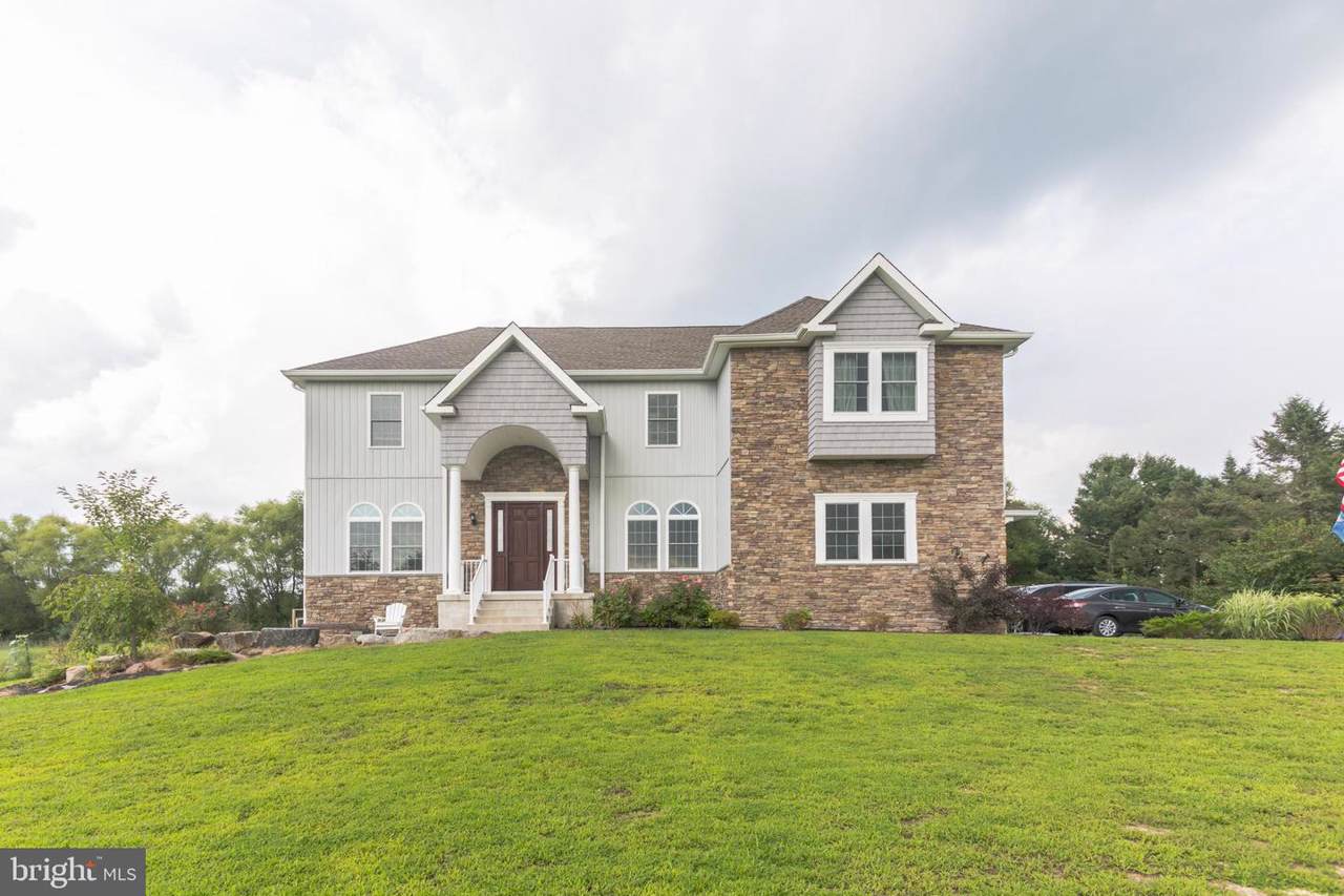 46 Quaker Road - Photo 1