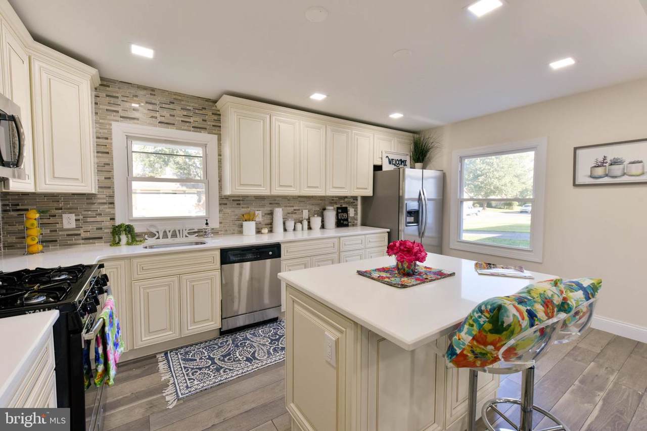 36 Melrose Lane - Photo 1