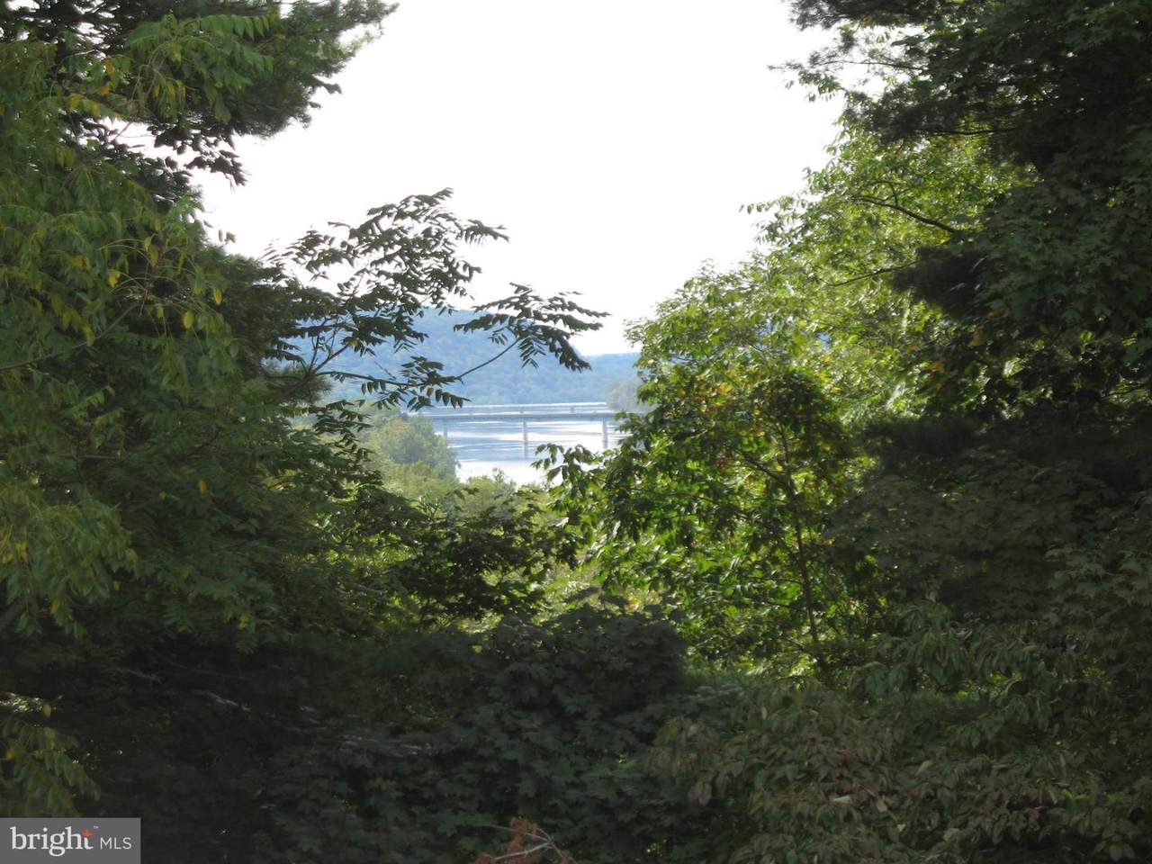 9 Brookville Hollow Road - Photo 1