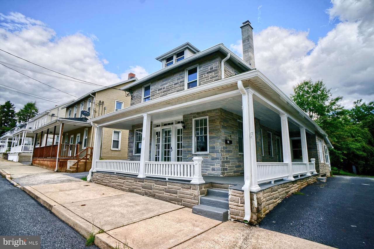 33 11TH Street - Photo 1