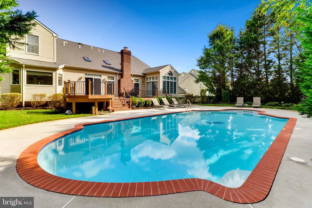 7904 Starburst Drive - Photo 1