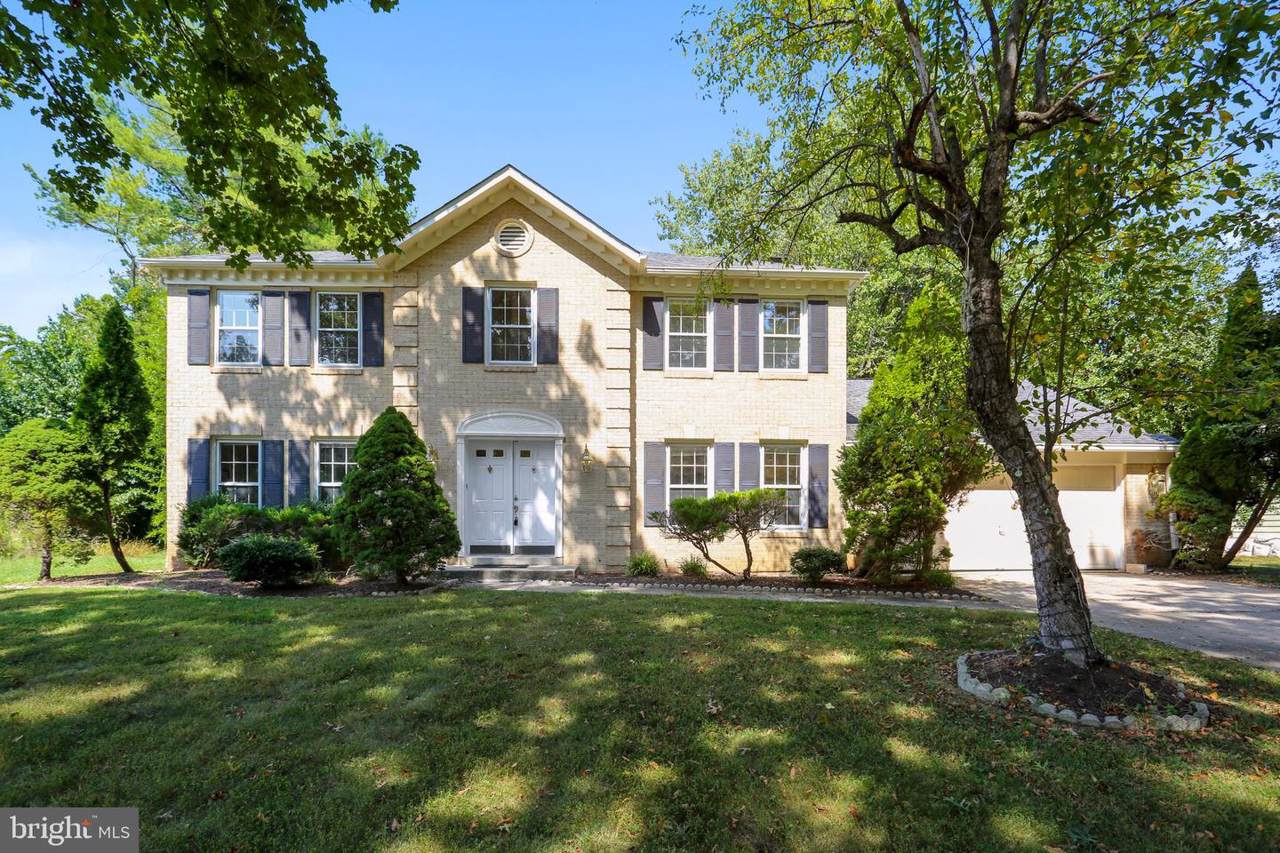 11204 Broad Green Drive - Photo 1