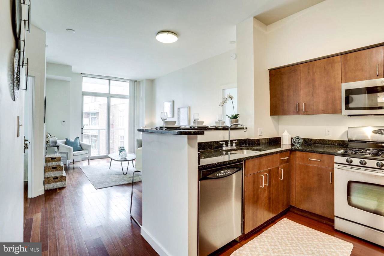 1000 New Jersey Avenue - Photo 1