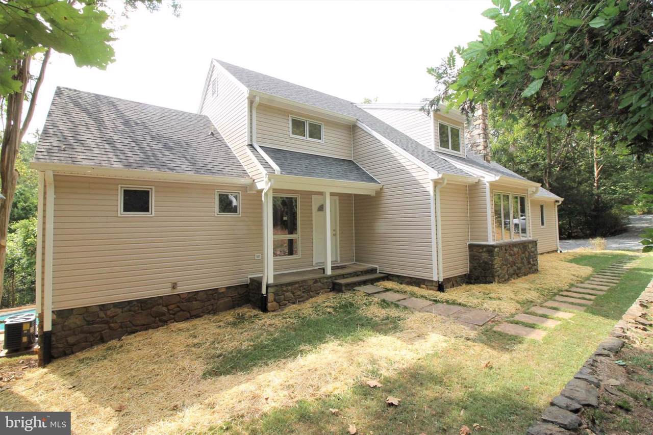 9291 Lee Highway - Photo 1