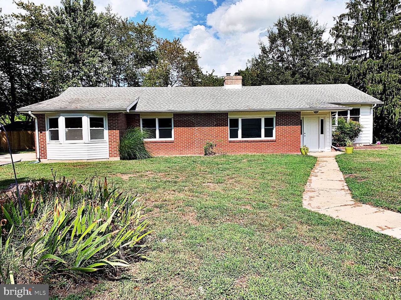 8237 Dupont Highway - Photo 1