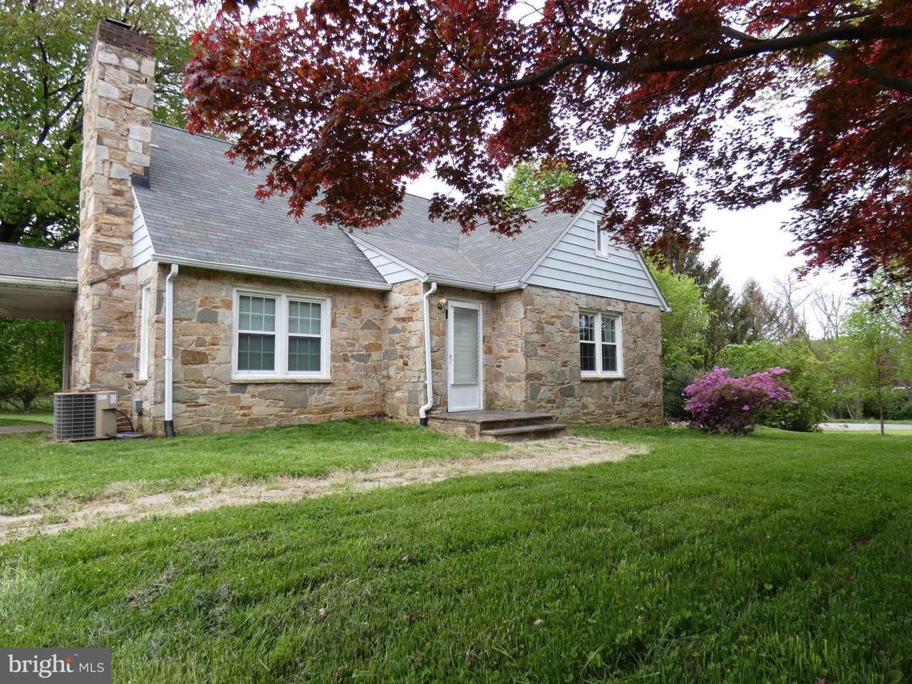 10207 Liberty Road - Photo 1