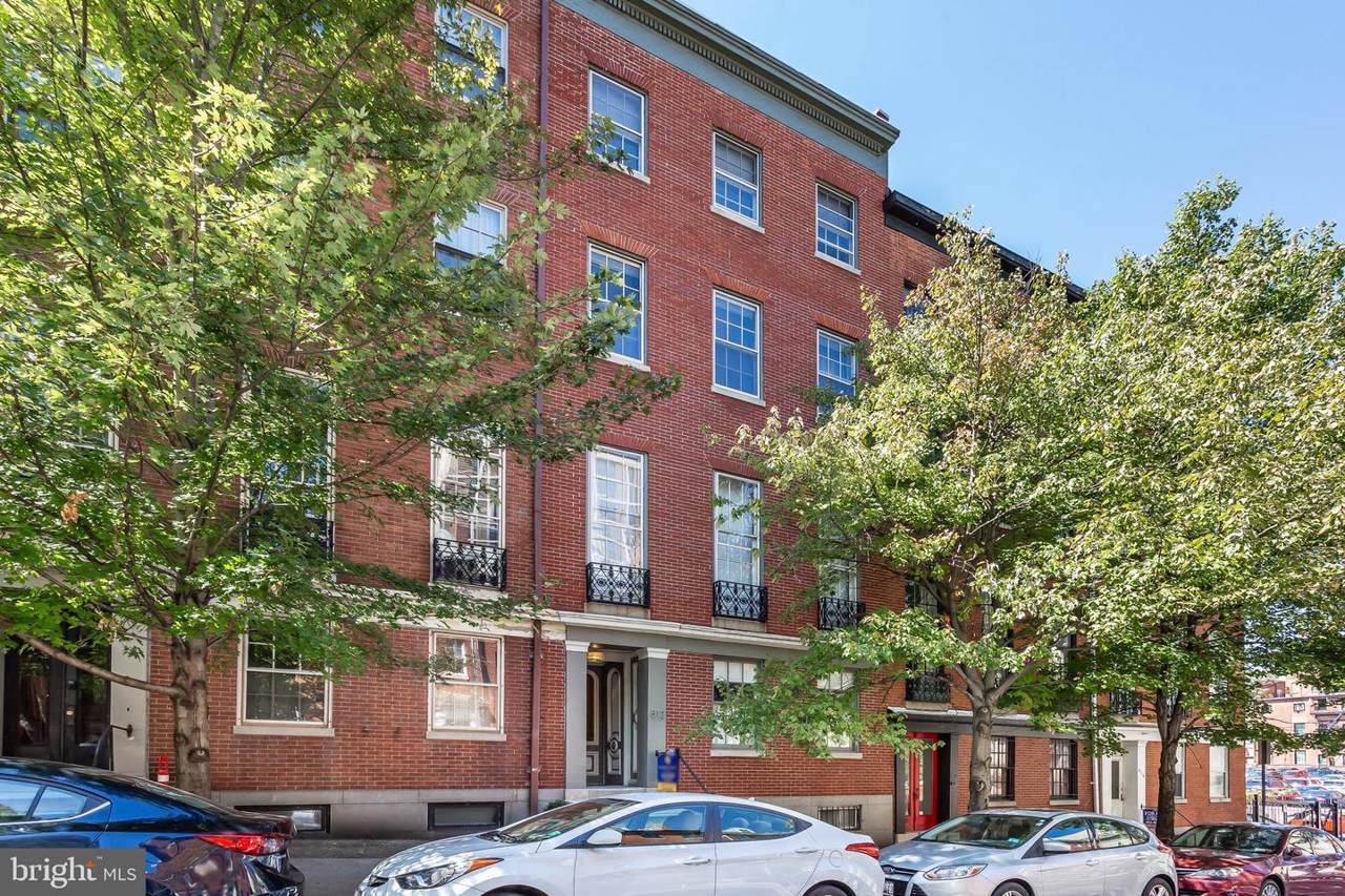 512 Cathedral Street - Photo 1
