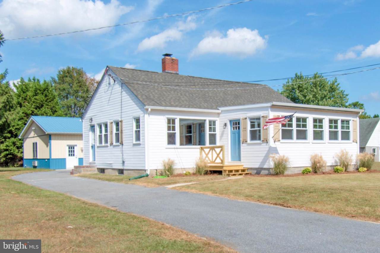 455 School Street - Photo 1