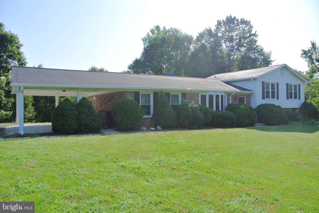 9910 Charles Street - Photo 1