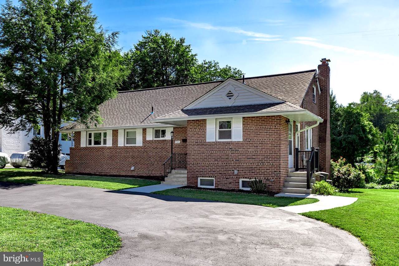 3103 Sleepy Hollow Road - Photo 1