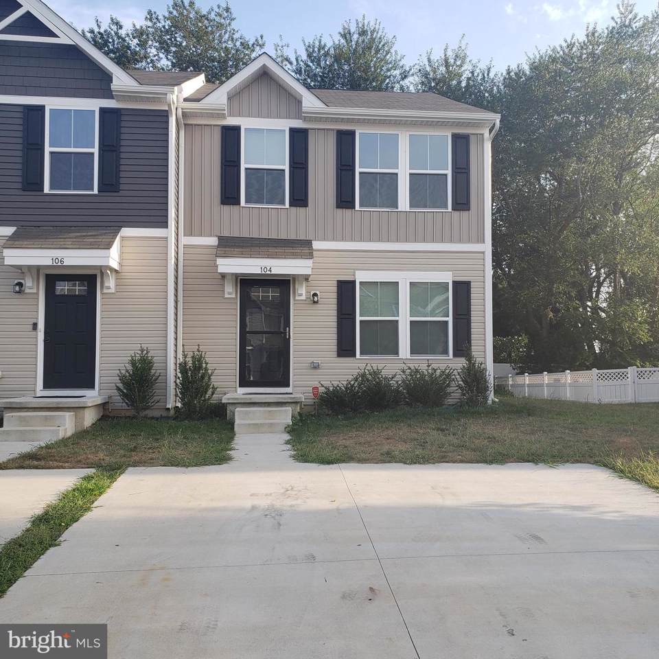 104 Lady Bug Drive - Photo 1